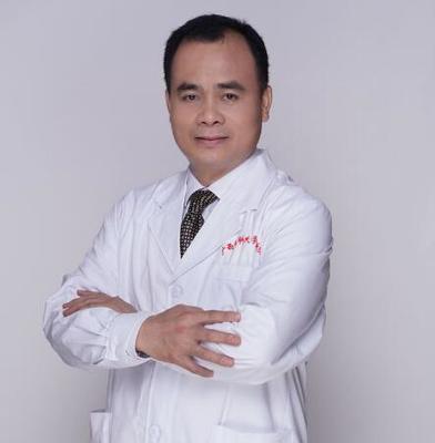 南寧隆胸一般要多少錢?