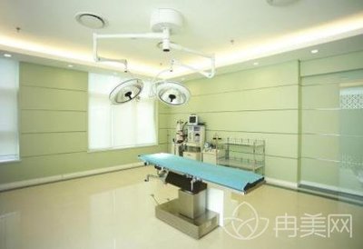 南寧醫科大整形隆鼻價格表參考_醫院案例前后對比果展示