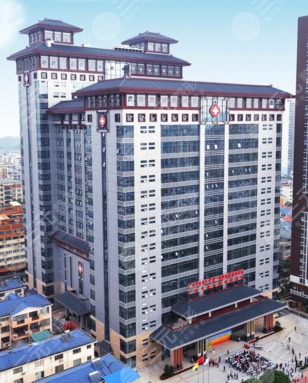 1.廣西醫科大學第一附屬醫院整形美容科2.