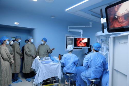 廣西醫(yī)科大學(xué)第一附屬醫(yī)院迎接第五屆廣西壯族自治區(qū)主席質(zhì)量獎現(xiàn)場評審